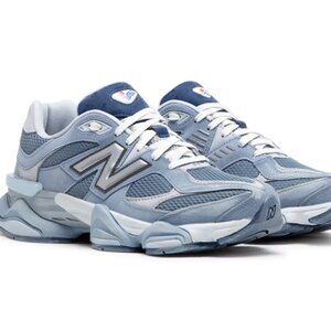 New Balance 9060 Sneaker Artic Grey size Women's 9.5